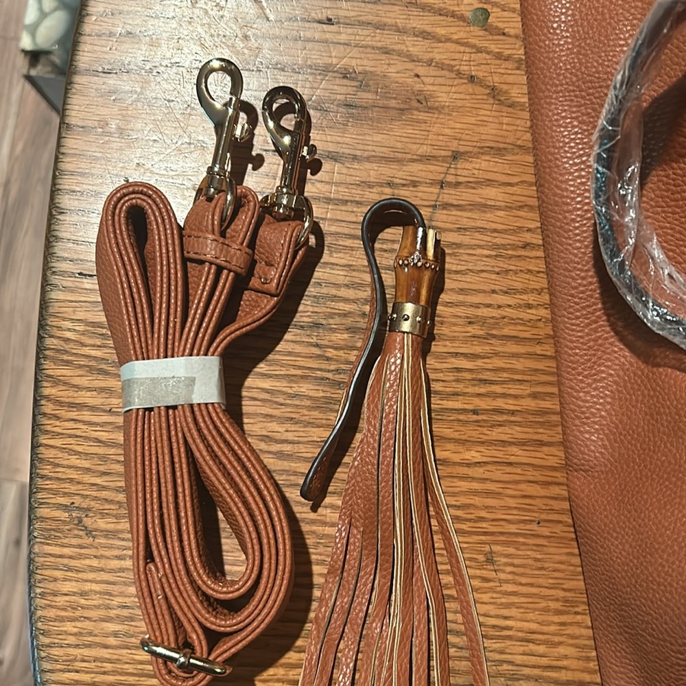 Large purse - Picture 4 of 4